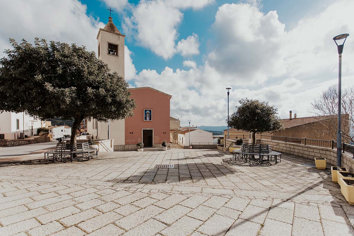 Chiesa del Sacro Cuore di Gesù Visit Badesi